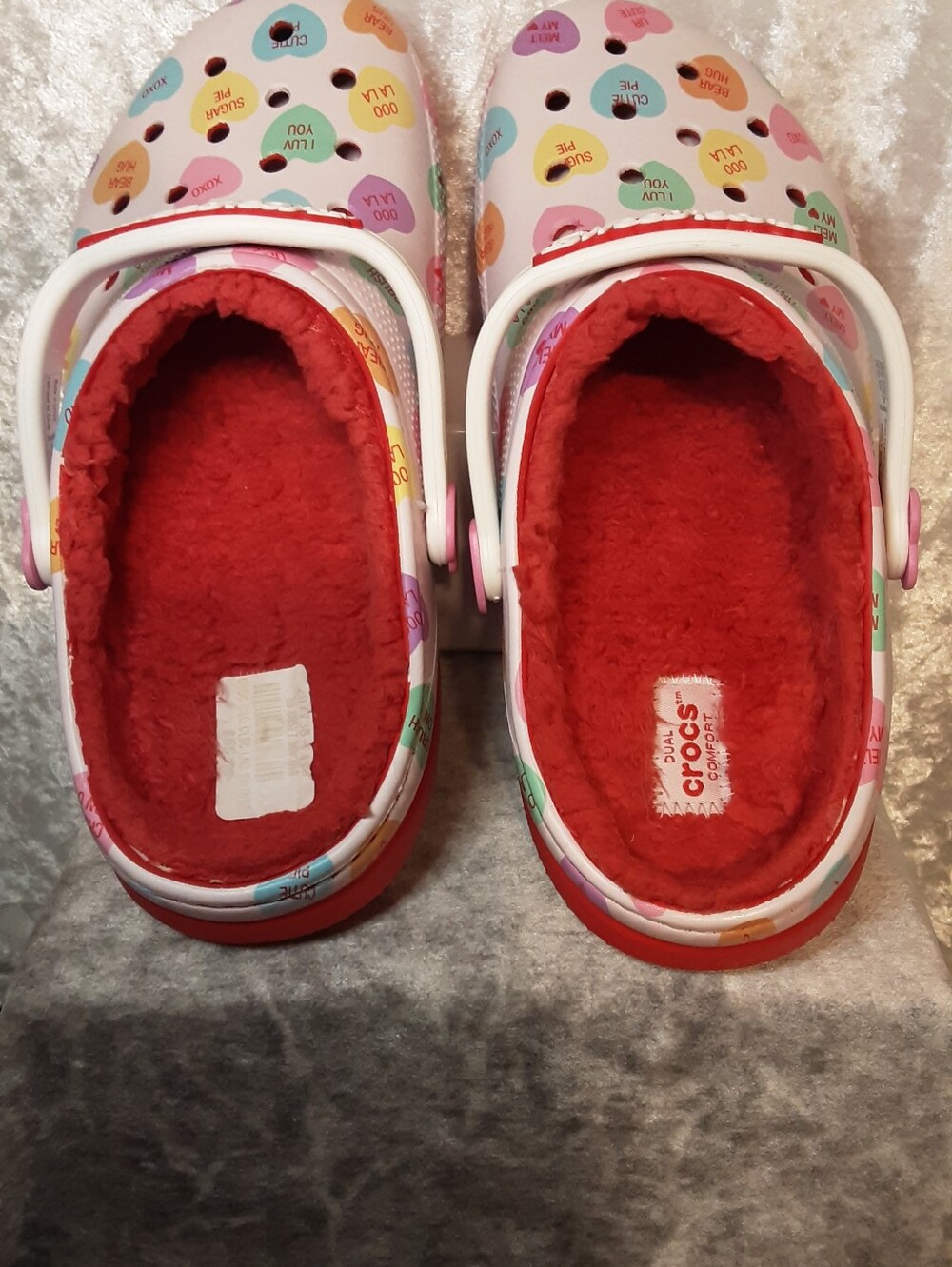 CROCS Lined Sweethearts Colab Limited Edition - Picture 11 of 14